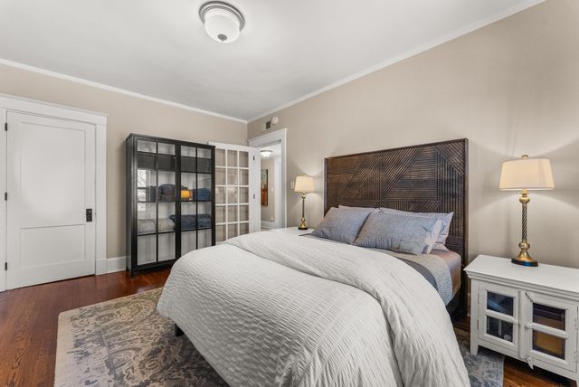 1116 Poplar Ave Apt 3, Memphis, TN 38105