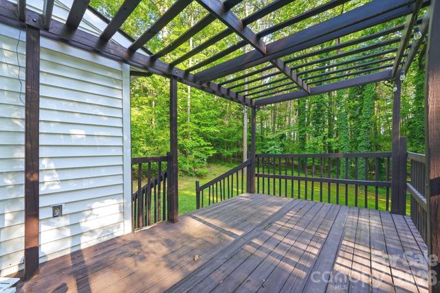 127 Rustic Way Lane, Mooresville, NC 28117