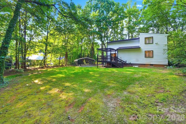 127 Rustic Way Lane, Mooresville, NC 28117