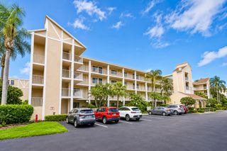7351 Kinghurst Drive 301, Delray Beach, FL 33446