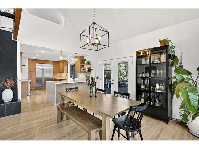 13162 Nw MCNAMEE Rd, Portland, OR 97231