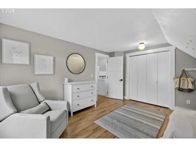 13162 Nw MCNAMEE Rd, Portland, OR 97231