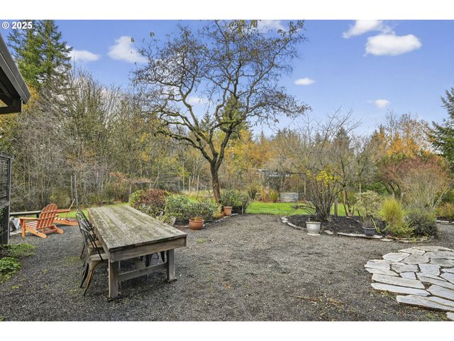 13162 Nw MCNAMEE Rd, Portland, OR 97231