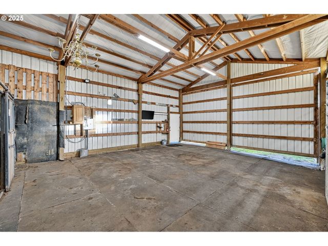 13162 Nw MCNAMEE Rd, Portland, OR 97231