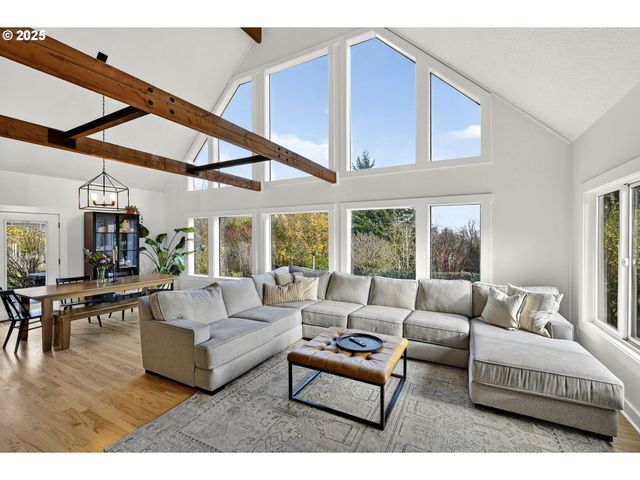 13162 Nw MCNAMEE Rd, Portland, OR 97231