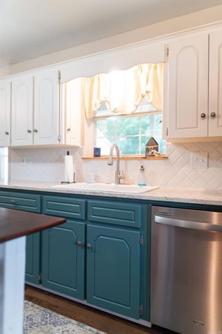 33 Thompson Drive, Cabot, AR 72023