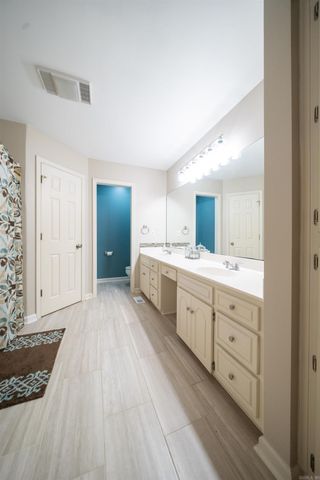 33 Thompson Drive, Cabot, AR 72023