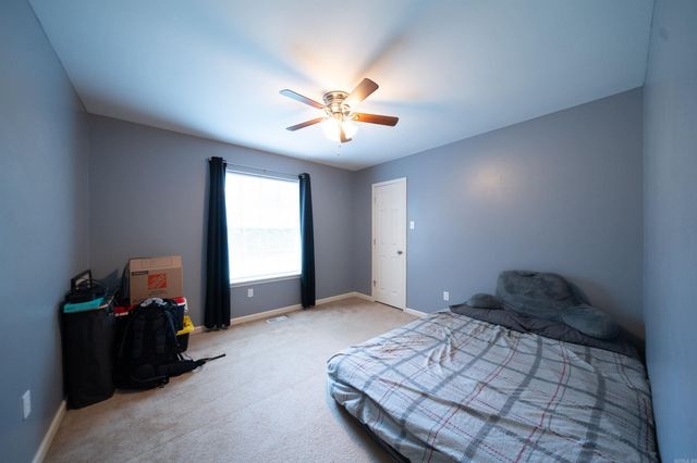 33 Thompson Drive, Cabot, AR 72023