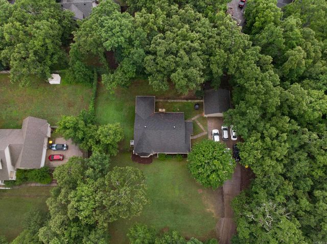 33 Thompson Drive, Cabot, AR 72023