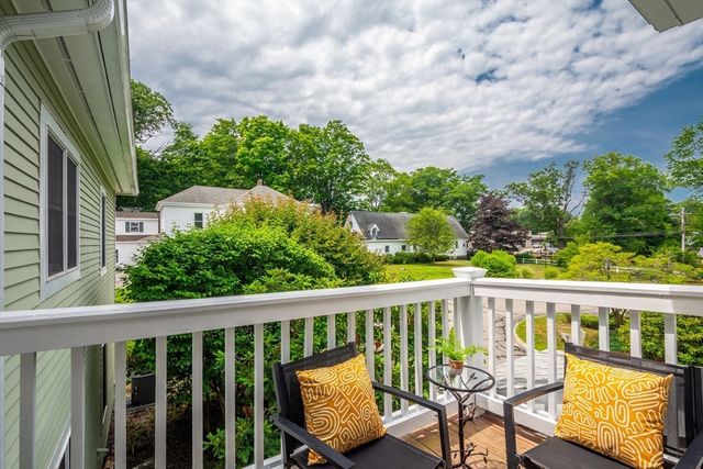 140 Lincoln Road 218, Lincoln, MA 01773