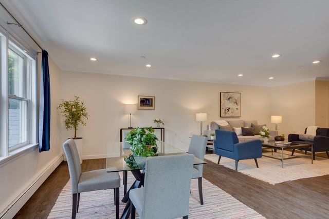 140 Lincoln Road 218, Lincoln, MA 01773
