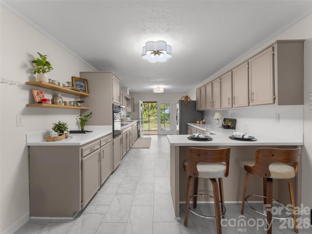97 Allison Road, Brevard, NC 28712