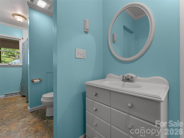 97 Allison Road, Brevard, NC 28712