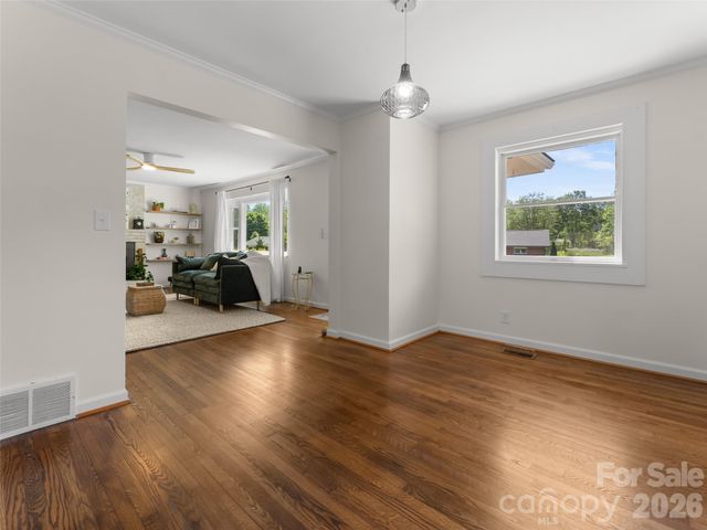97 Allison Road, Brevard, NC 28712