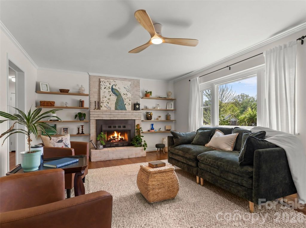 97 Allison Road, Brevard, NC 28712