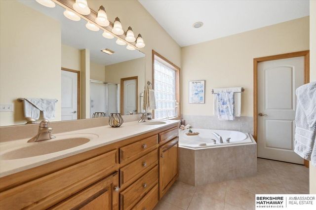 45 Norwood Drive, Council Bluffs, IA 51503