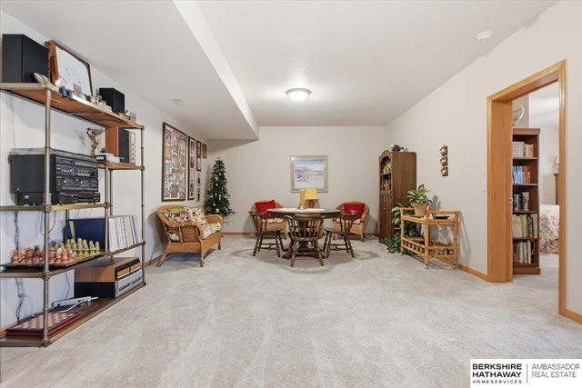 45 Norwood Drive, Council Bluffs, IA 51503