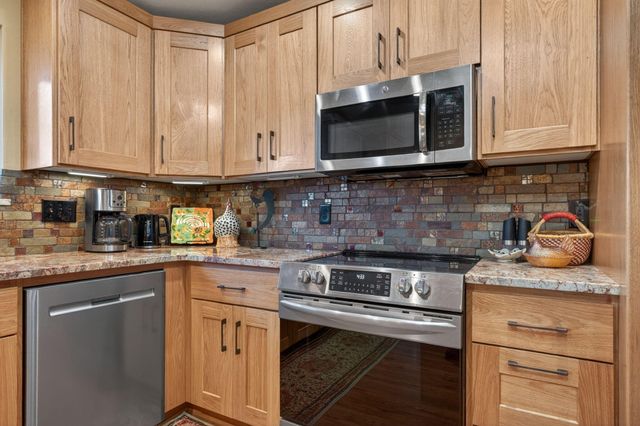 3940 NE Zamia Avenue, Redmond, OR 97756