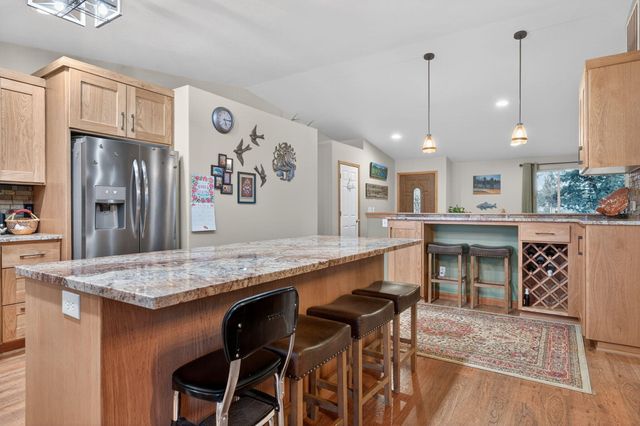 3940 NE Zamia Avenue, Redmond, OR 97756