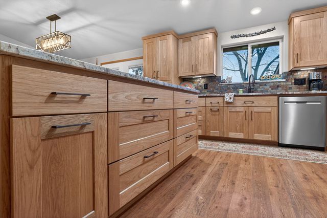 3940 NE Zamia Avenue, Redmond, OR 97756