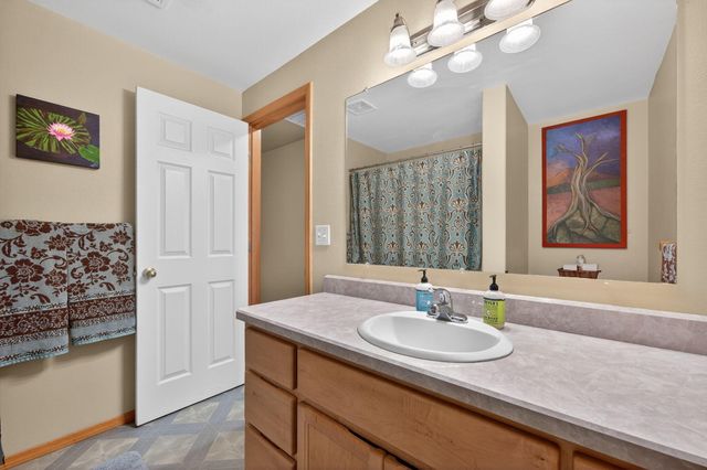 3940 NE Zamia Avenue, Redmond, OR 97756