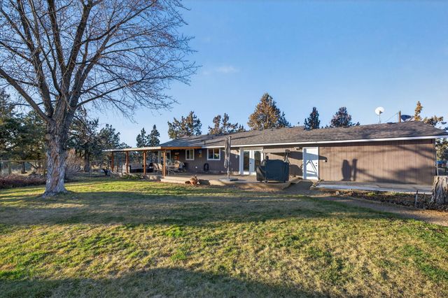 3940 NE Zamia Avenue, Redmond, OR 97756