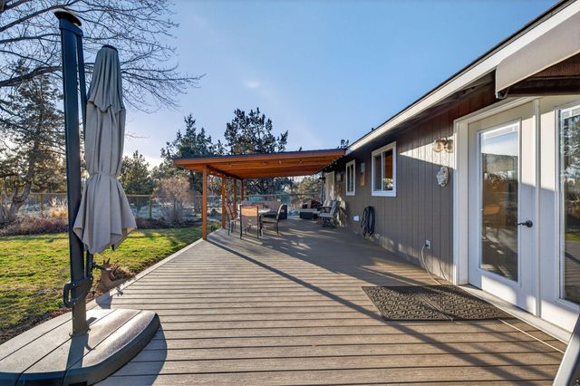 3940 NE Zamia Avenue, Redmond, OR 97756