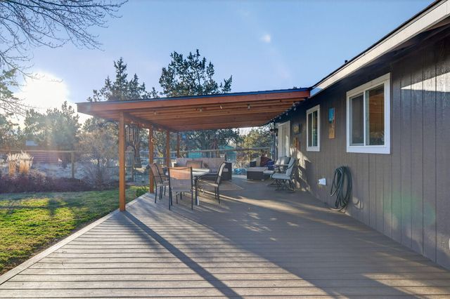 3940 NE Zamia Avenue, Redmond, OR 97756