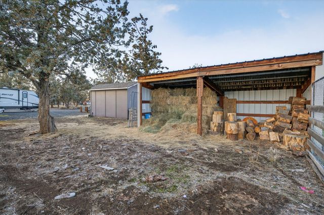 3940 NE Zamia Avenue, Redmond, OR 97756