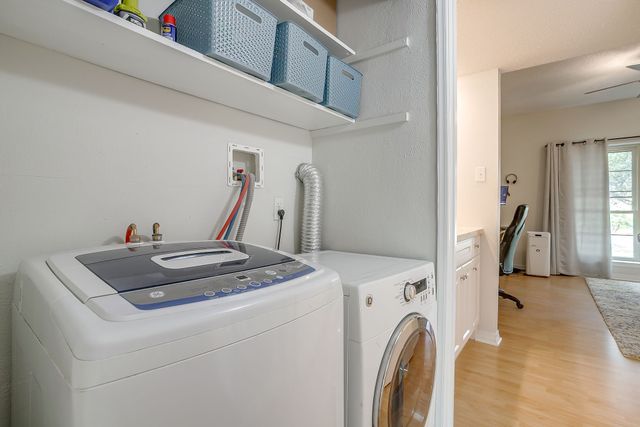 4426 Harlanwood Drive 207, Fort Worth, TX 76109