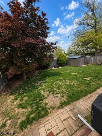 335 Edgeworth St, Middlesex Boro, NJ 08846