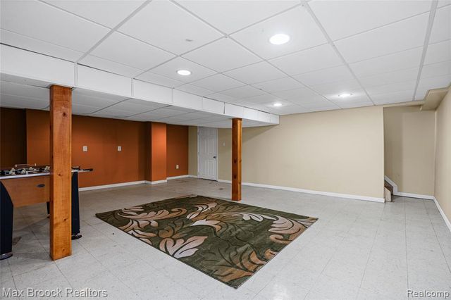 6240 Wynford Drive, West Bloomfield, MI 48322