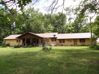 2122 Route C, Goodman, MO 64843