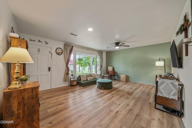 3604 Sisk Road, Knoxville, TN 37921