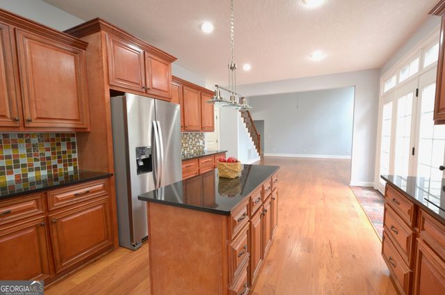 438 Highland Lakes Drive, Eastman, GA 31023