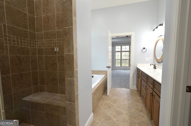 438 Highland Lakes Drive, Eastman, GA 31023