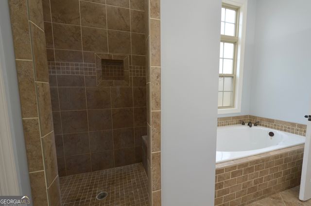 438 Highland Lakes Drive, Eastman, GA 31023