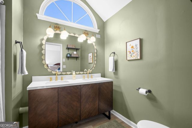 2822 Cobb Place Manor Court, Marietta, GA 30066