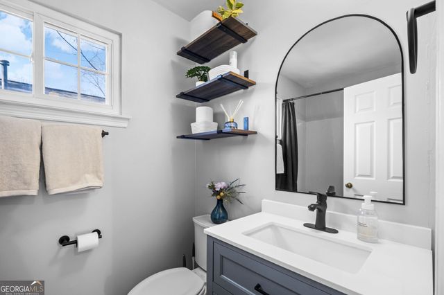 2822 Cobb Place Manor Court, Marietta, GA 30066