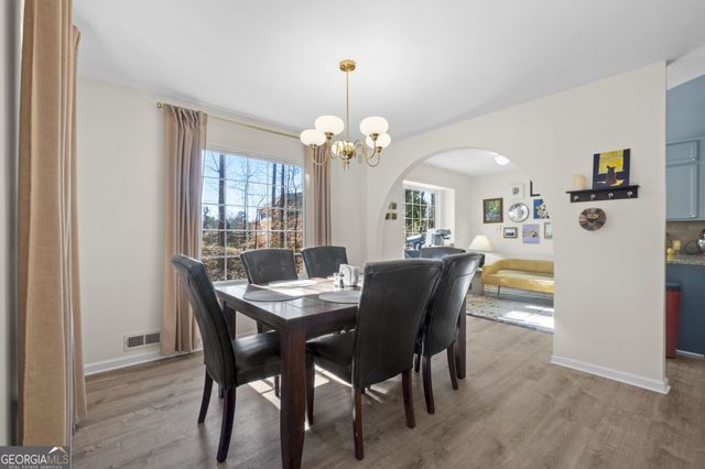 2822 Cobb Place Manor Court, Marietta, GA 30066