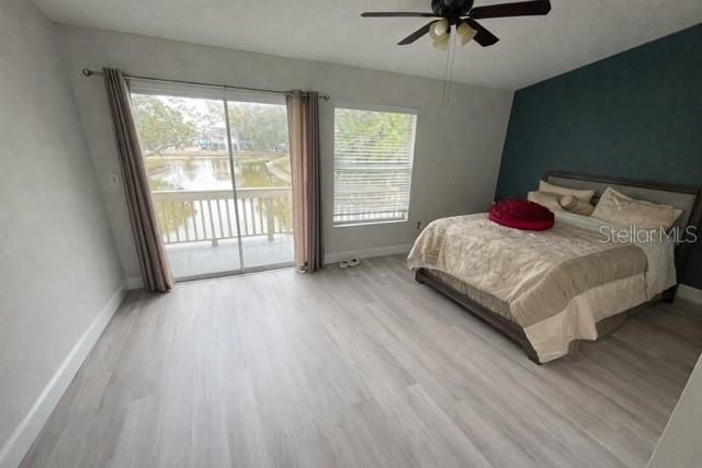 9030 LAKE PLACE LANE, Tampa, FL 33634