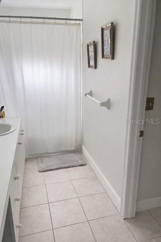 9030 LAKE PLACE LANE, Tampa, FL 33634