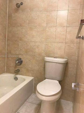 16919 N Bay Rd 816, Sunny Isles Beach, FL 33160