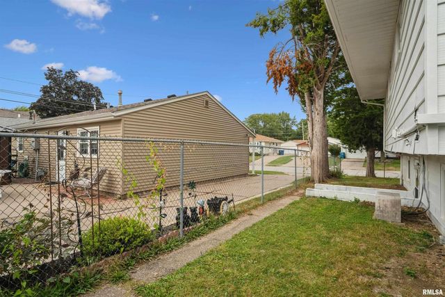 3403 4TH Street, East Moline, IL 61244