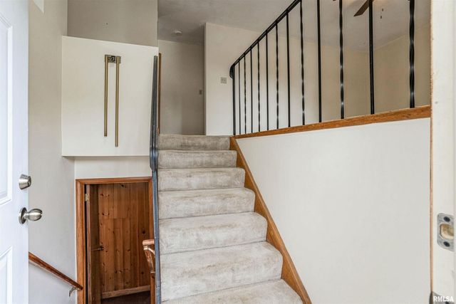 3403 4TH Street, East Moline, IL 61244