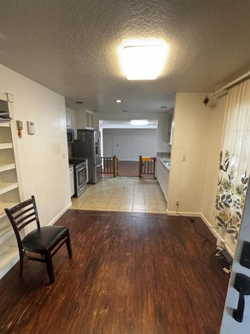 6346 Mariposa Ave, Citrus Heights, CA 95610