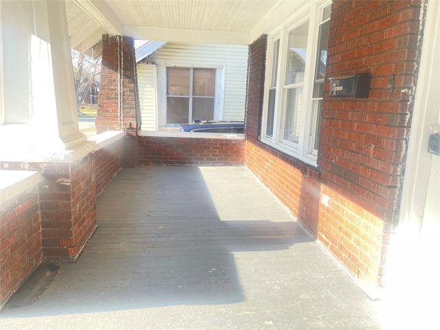 323 LIGHTHOUSE Street, Erie, PA 16507