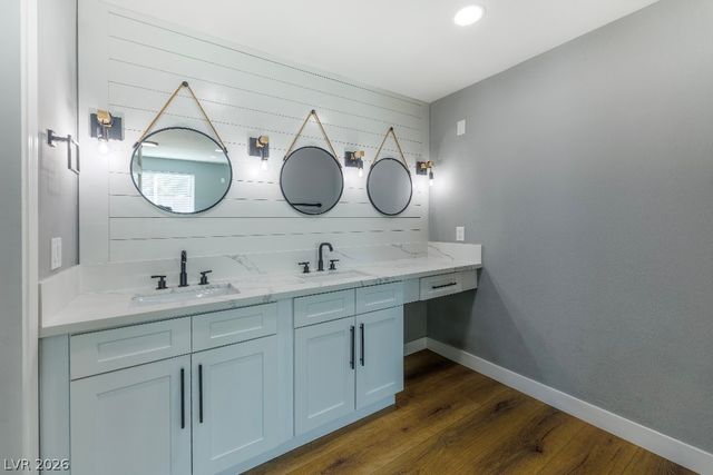 7160 Polaris Avenue, Las Vegas, NV 89118