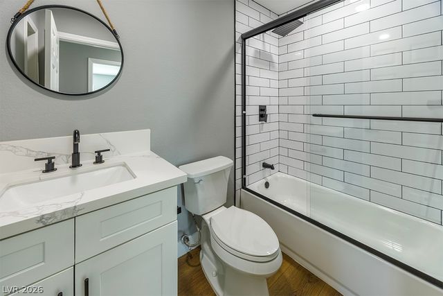 7160 Polaris Avenue, Las Vegas, NV 89118