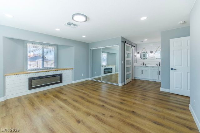 7160 Polaris Avenue, Las Vegas, NV 89118